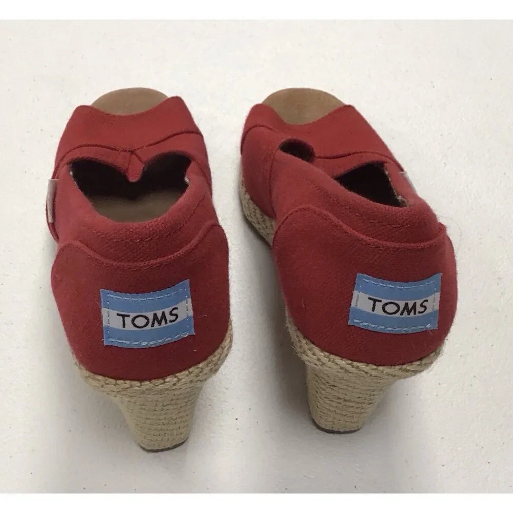 TOMS Womens Classic Wedge Size 6 Red Sandal Cork Boho Chic Bohemian Preppy ❤️
